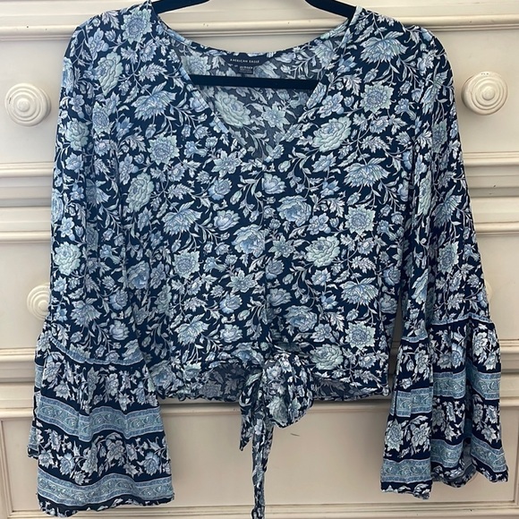 American Eagle Outfitters Blue Floral Top - Picture 1 of 7